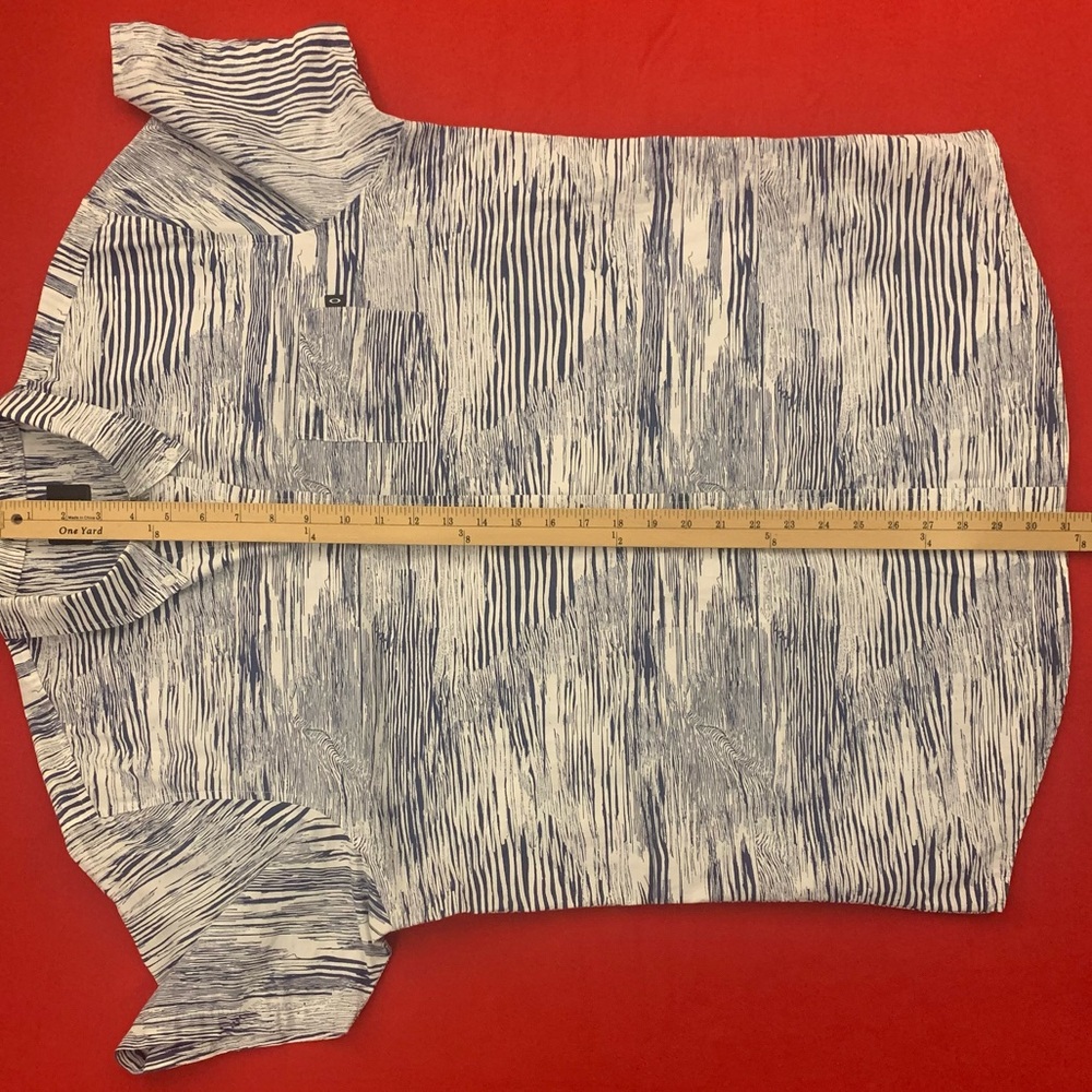 OAKLEY SS All Cotton Zebra Striped BD Shirt - Picture 6 of 7